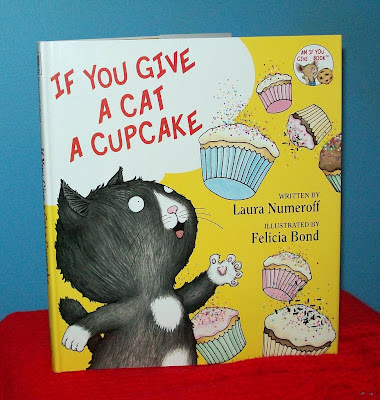 cat+cupcake.jpg