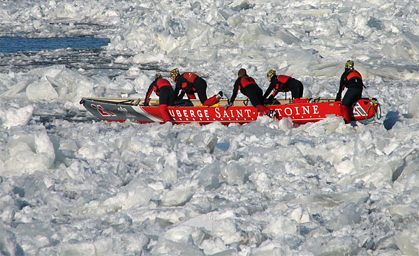 ice-canoe-race-1a.jpg