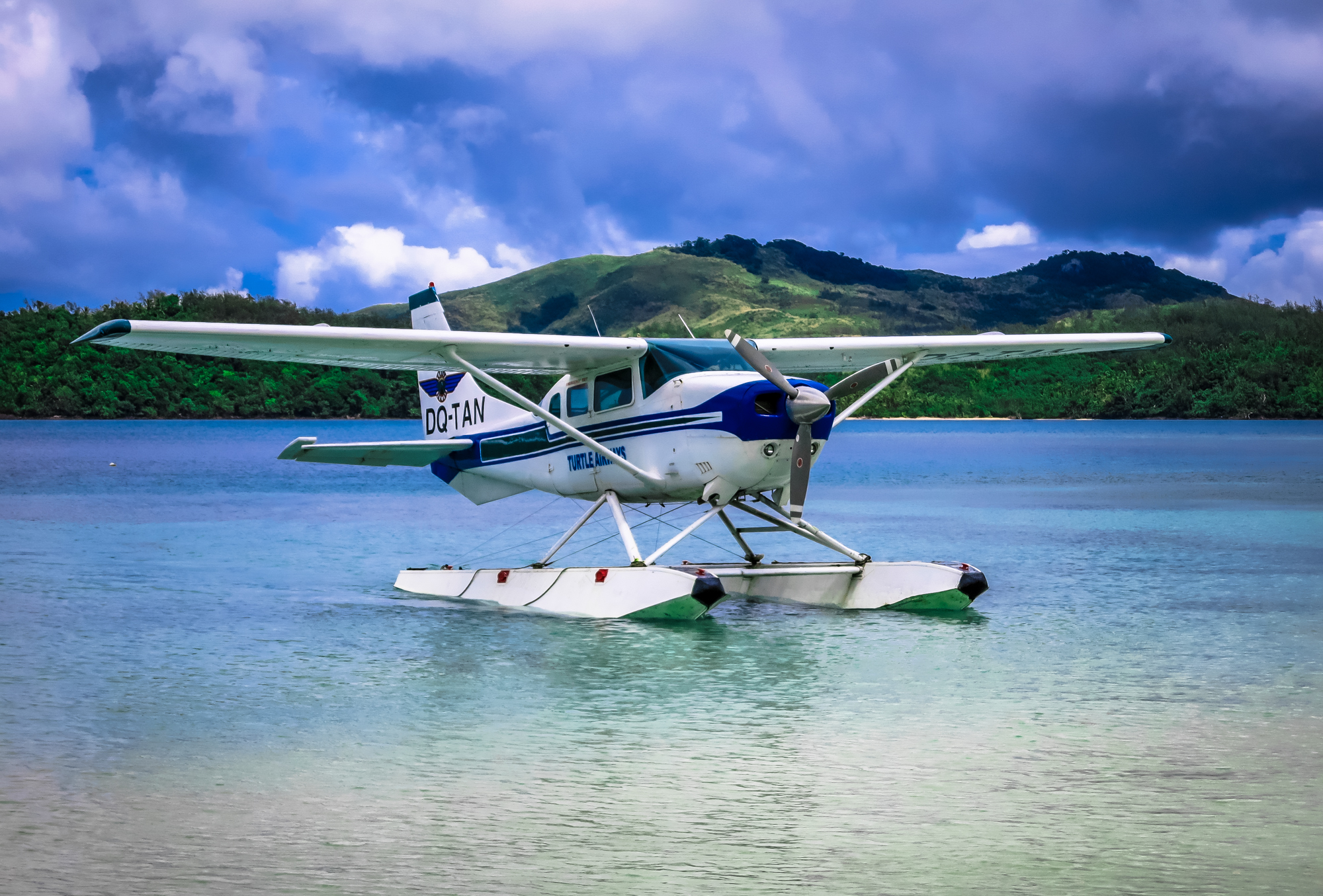 Fiji-Seaplane-Turtle-Airways.jpg